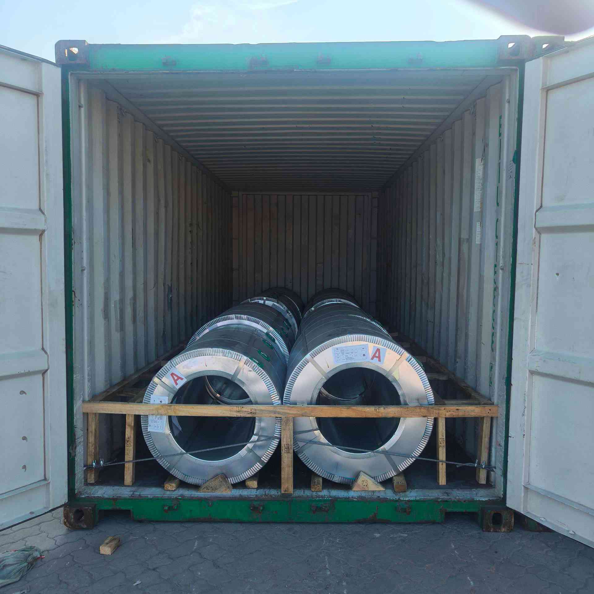 Export Prepainted Galvanized Steel Coils to Cambodia
